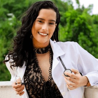 Mariana Gondim Pires do Amaral 